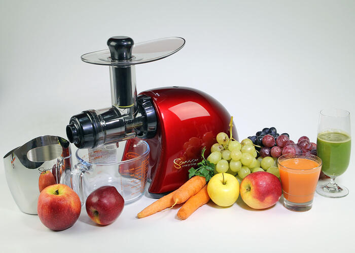 Sana Juicer by Omega EUJ - 707 red